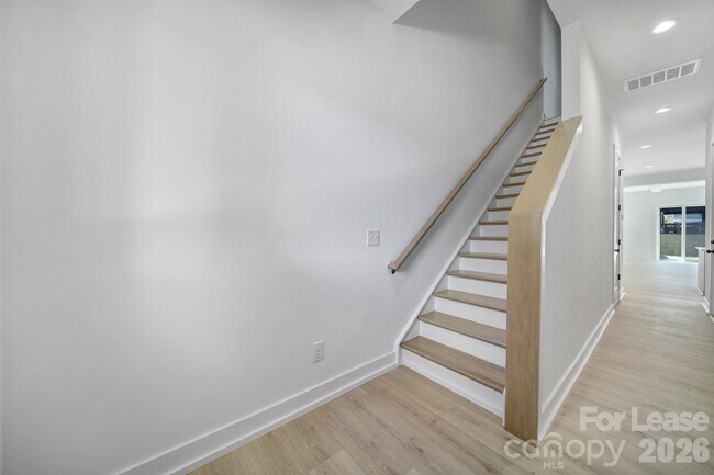 Photo - 511 Bowman Rd