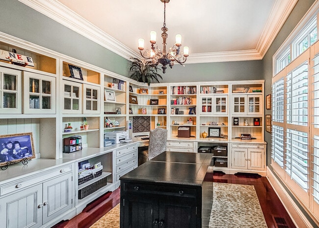 Photo - 1008 Medinah Ct