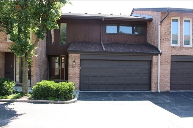 Building Photo - 1836 Wildberry Dr Rental