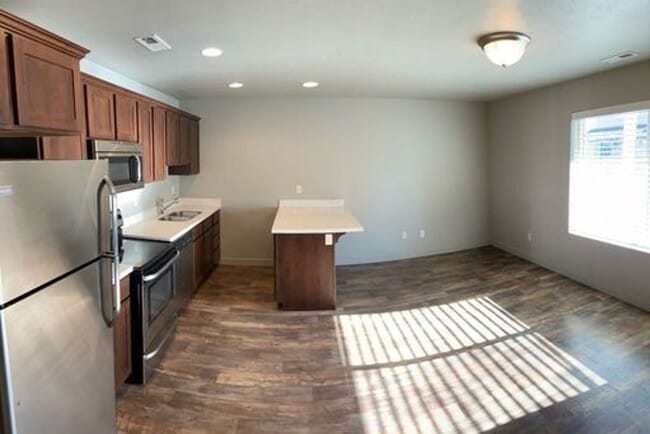 Photo - Charming 2 Story Townhome w/ 2 Attached Car Garage