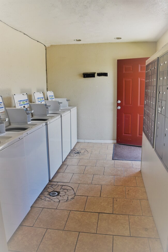 Aviator Apartments