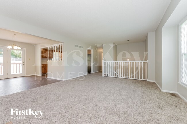 Photo - 18901 S Ash St