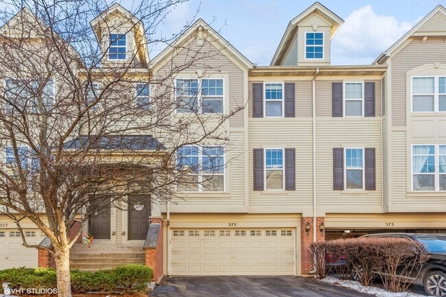 Building Photo - 375 N Commerce St