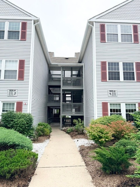 Building Photo - 64 Dayton Ct Unit 205