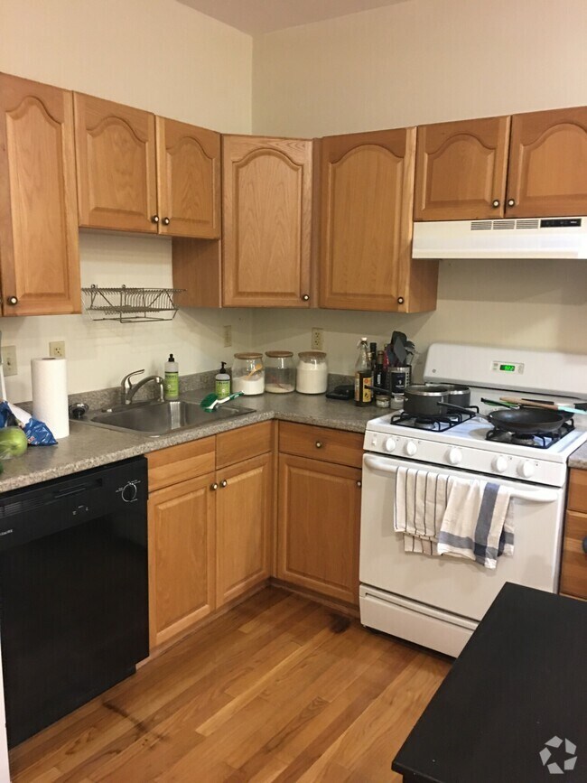 Building Photo - 290 Beacon St Unit 284-1 Rental