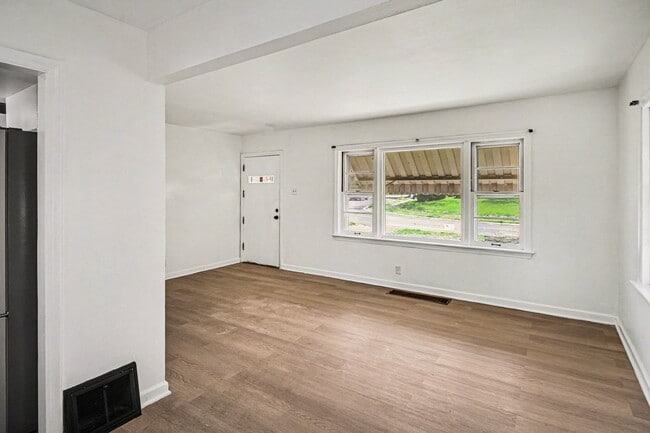 Photo - 10205 St Daniel Ln