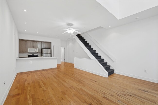 Photo - 1727 South St