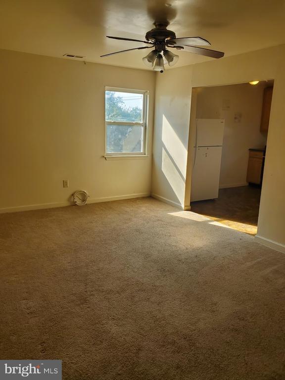 Photo - 87 E Barber Ave