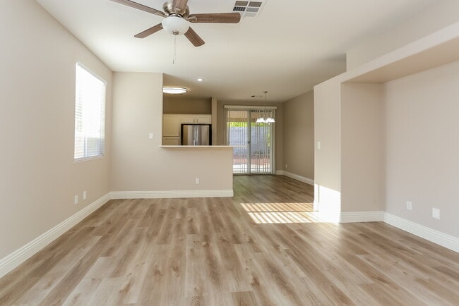 Photo - 8837 Medicine Wheel Ave