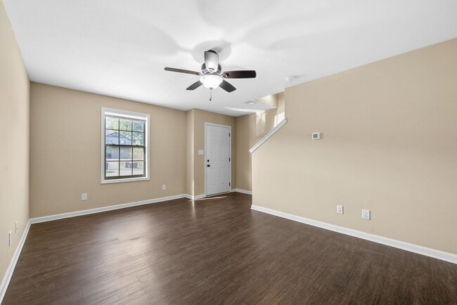 Photo - 161 Center Pointe Dr Unit C