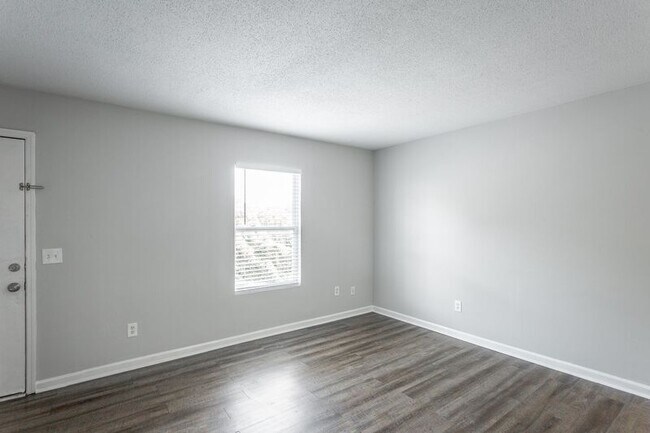 Photo - 4405 Delashmitt Rd Unit 16