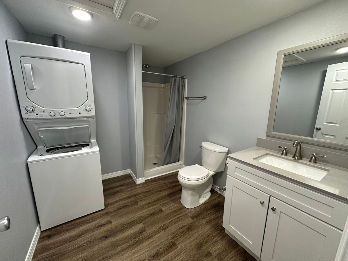 Photo - 709 E 6th St Unit 709 E 6th St A