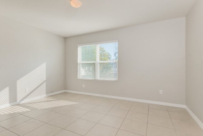 Photo - 4413 SW 15th Ave