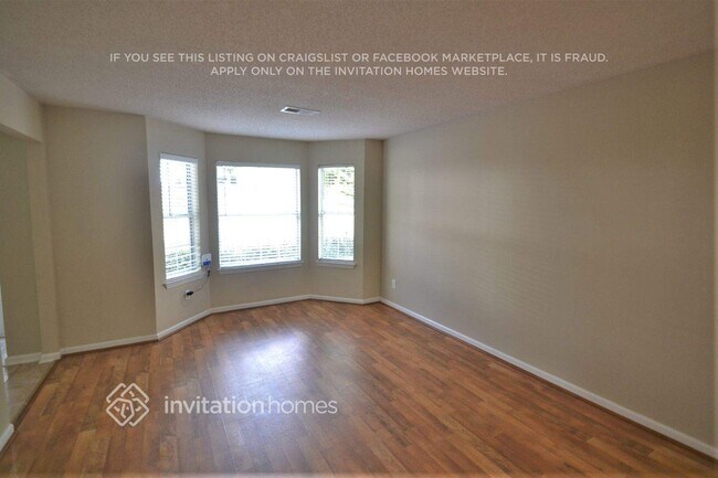 Photo - 489 Lakewater Estates Dr House