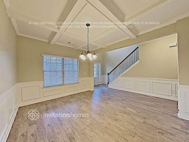 Photo - 807 Kite Way