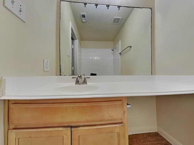 Photo - 6347 Austinville Dr