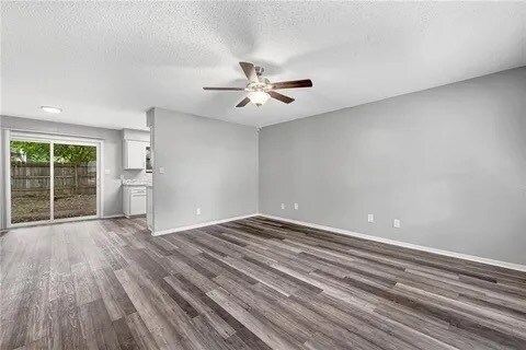 Photo - 2732 N Sierra Ave Unidad 2732 N sierra Ave