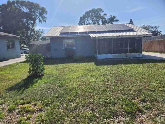 Building Photo - 1412 19th St W Rental
