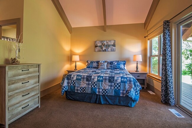 Photo - Furnished Barn Style Home Available NOW - ...
