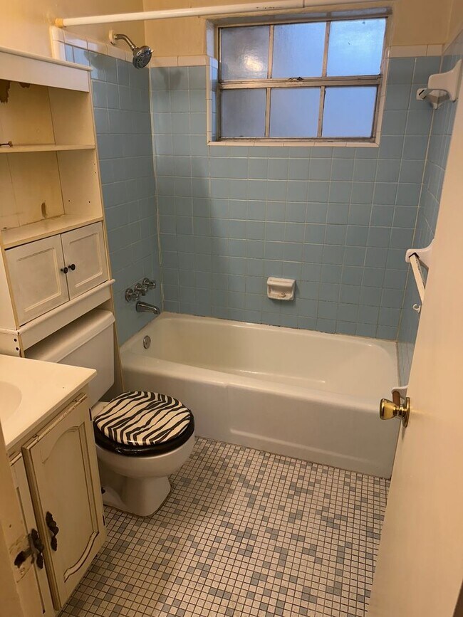Photo - 2 Bedroom, 1 Bath