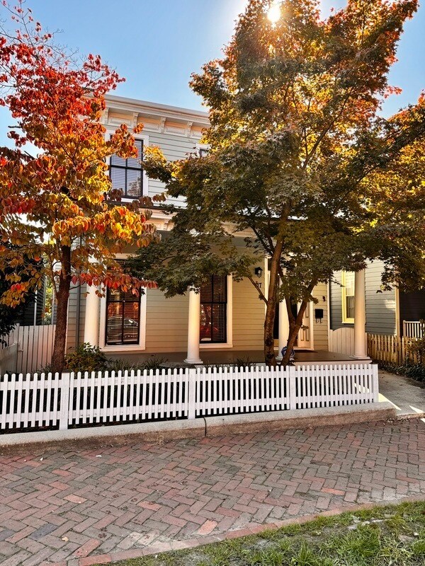 Photo - 117 N 29th St Unit A