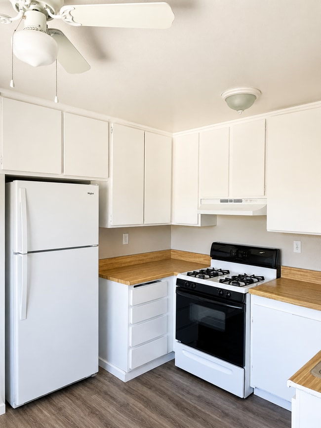 16358 Pebble Beach Dr Unit 226
