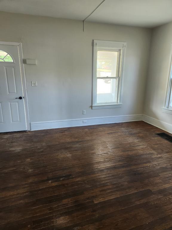 Photo - 1819 Whitford Ave