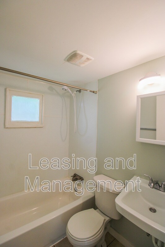 Photo - 1906 Delmar St Unit B