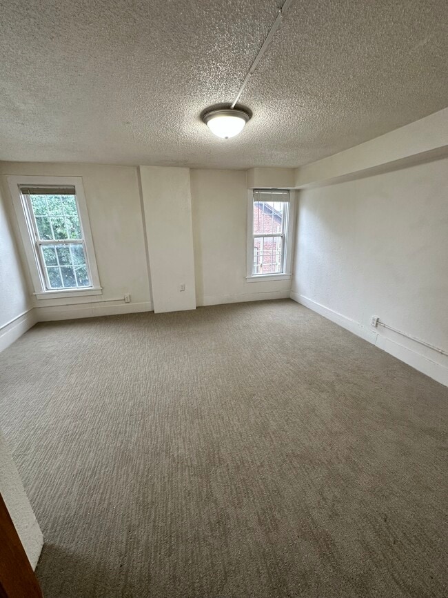 Photo - 1635 White St Unit 3