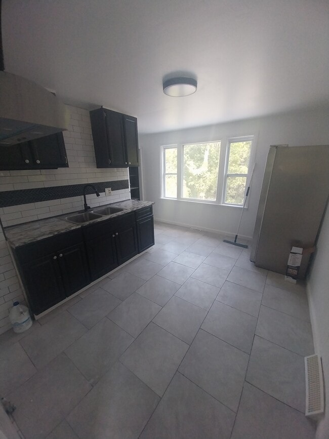 Photo - 267 Berlin Rd