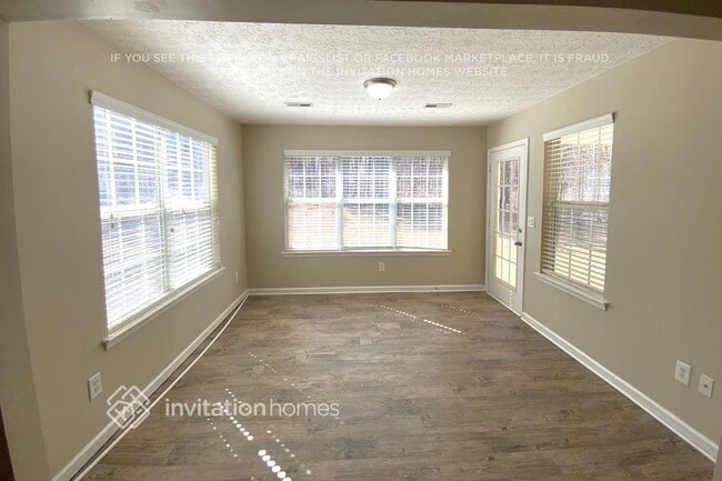 Photo - 175 Dillion Dr