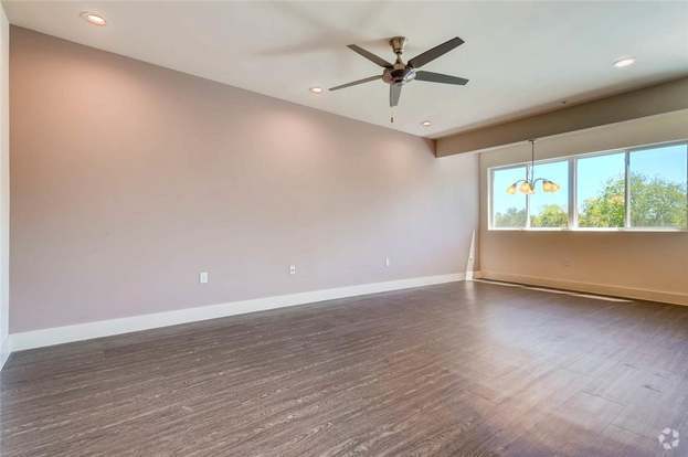 Building Photo - 604 N Bluff Dr Rental