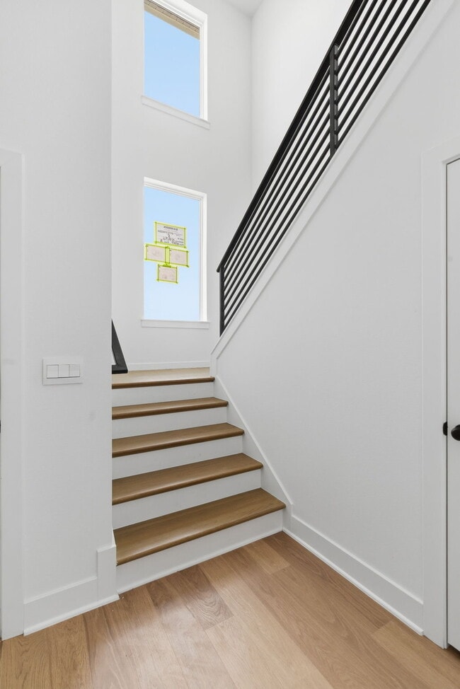 Photo - 1835 E Fiji St