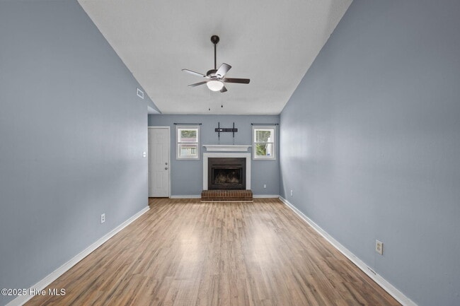Photo - 230 Cedar Ridge Ln