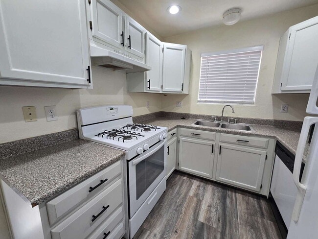 Photo - 6027 Chisolm Trail