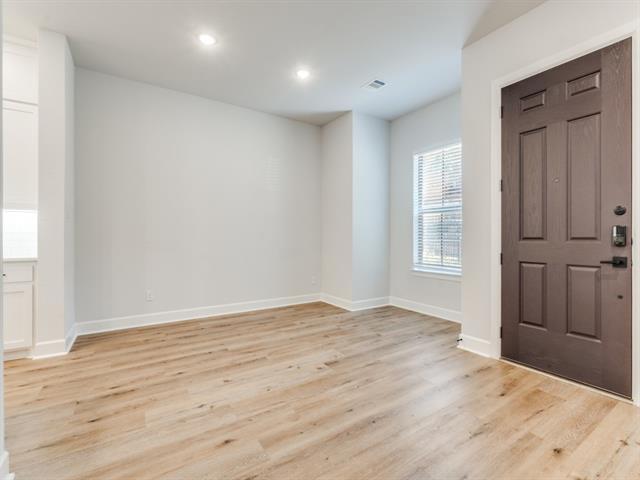 Photo - 608 Aspen Valley Ln