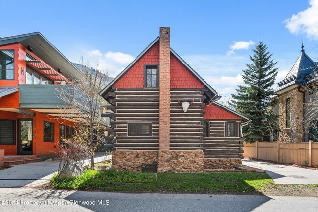 Photo - 308 Park Ave