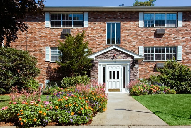 Ridgecrest Village