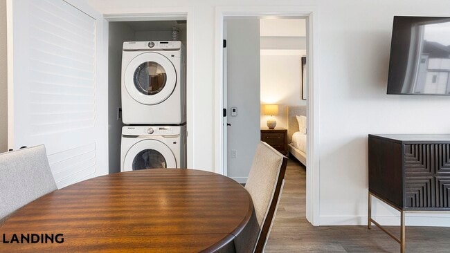 Photo - 8511 15th Ave NW Unidad 425