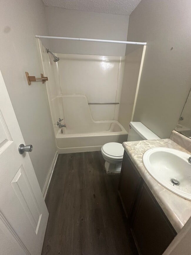 Photo - 210 Rue Royale Unit D