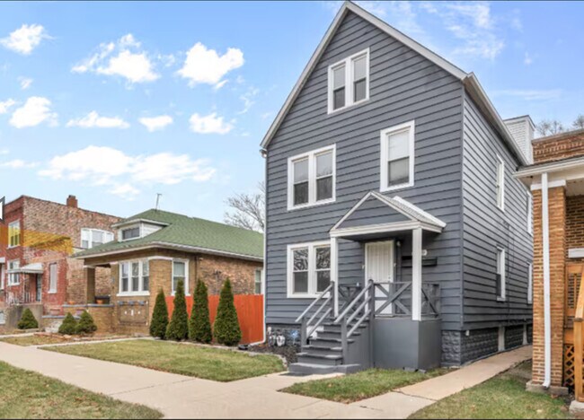 Building Photo - 9219 S Greenwood Ave Unit 2 Rental