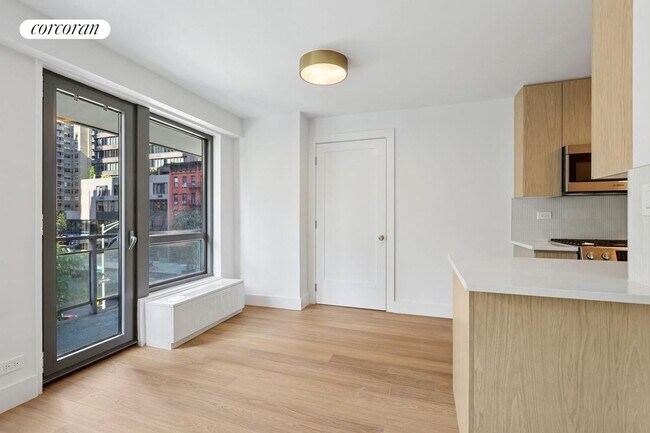 Photo - 501 E 87th St