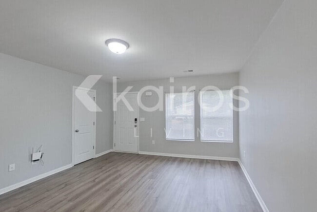 305 Cedar Ridge