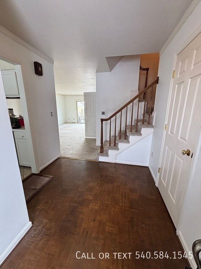 Photo - 3776 Kenwick Trail