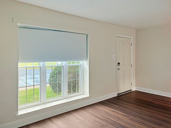 Photo - 2 Bed in Henrico Neighborhood