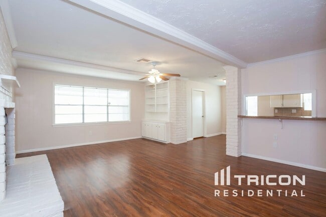 Photo - 4319 Cinnabar Dr