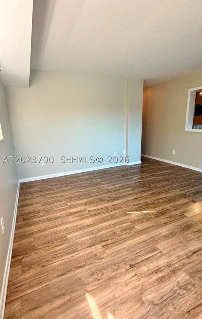 Photo - 2201 Brickell Ave Unit 61