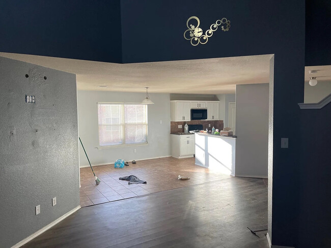 Photo - Room in House on Overlook Dr