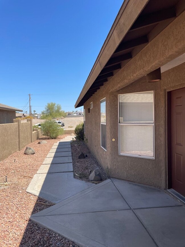 Photo - 1171 Regency Dr