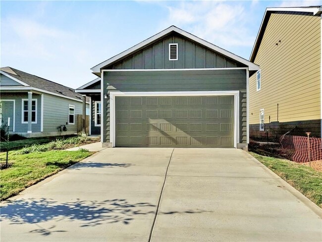 Photo - 251 Geode Glen